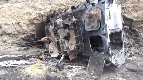 Кровавая бойня: повстанцы разгромили 3 бригады саудитов, сожжено множество техники, в плену тысячи военных (ВИДЕО, ФОТО 18+) | Русская весна