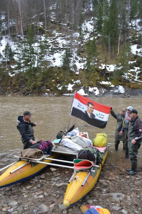 Сплав по реке на Урале в поддержку Башара Асада и борьбы сирийского народа с террористами (ФОТО) | Русская весна