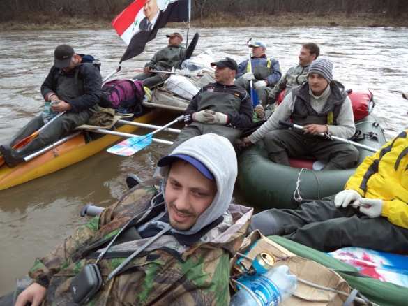 Сплав по реке на Урале в поддержку Башара Асада и борьбы сирийского народа с террористами (ФОТО) | Русская весна