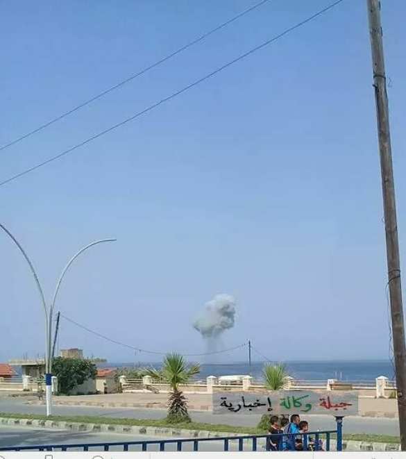 МОЛНИЯ: В Сирии разбился российский истребитель (+ФОТО) | Русская весна