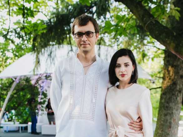 Жена украинского министра-«закрывателя» границы продаёт в России одежду (ФОТО) | Русская весна