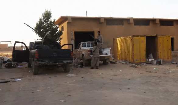 Масштабное контрнаступление ИГИЛ в Ракке: смертники, танки и отступление армии — подробности (ФОТО, ВИДЕО) | Русская весна