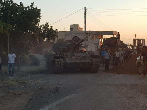 МОЛНИЯ: Тысячи боевиков сдаются российским военным на юге Сирии, освобождая целую провинцию (+ВИДЕО, ФОТО) | Русская весна