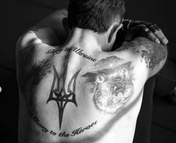После скандала с формой Вятрович предложил украинским футболистам сделать тату «Героям слава!» (ФОТО) | Русская весна
