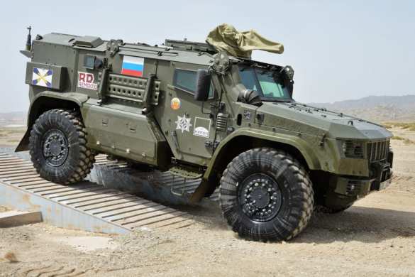 Русский «Тайфун» в китайской пустыне: кадры испытаний новейшей бронемашины (ФОТО) | Русская весна