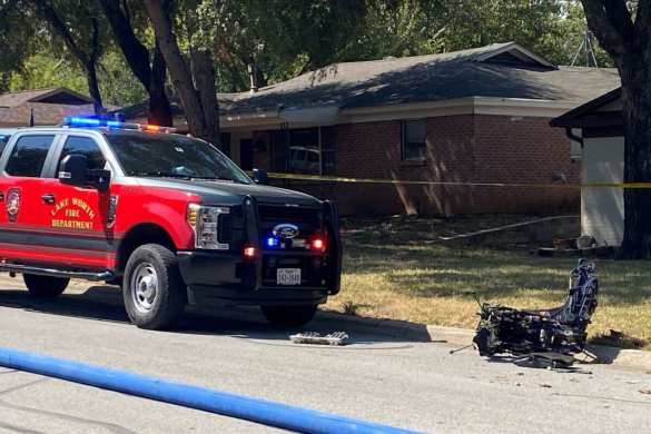 СРОЧНО: В США военный самолёт упал на жилой район (ФОТО, ВИДЕО) | Русская весна