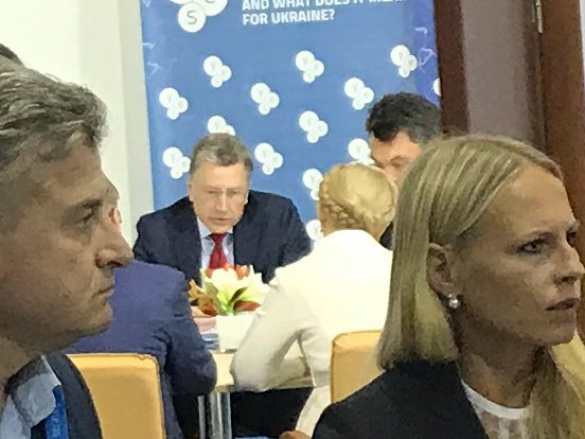США сливают Порошенко? — спецпредставитель по Донбассу Волкер встречается с Тимошенко | Русская весна