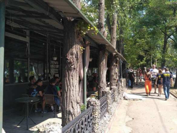 Бесчинства неонацистов: «Азов» сорвал презентацию «Украинского контекста ста дней Трампа» (ВИДЕО, ФОТО) | Русская весна