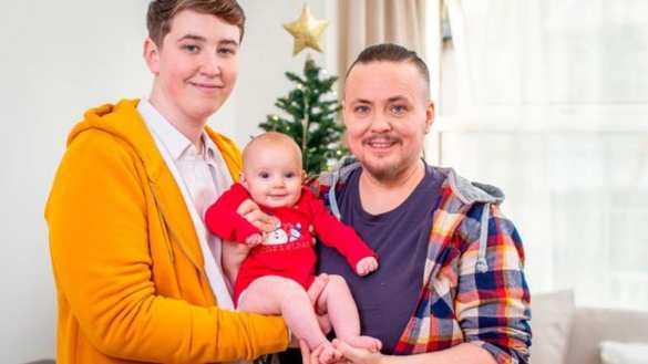 Ад где-то рядом: в Британии мужчина родил ребёнка от женщины (ФОТО) | Русская весна