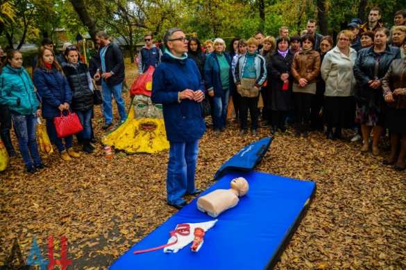 Жители ДНР разоружили иностранную миссию и выдворили за пределы Республики — учения в Донецке (ФОТОРЕПОРТАЖ) | Русская весна