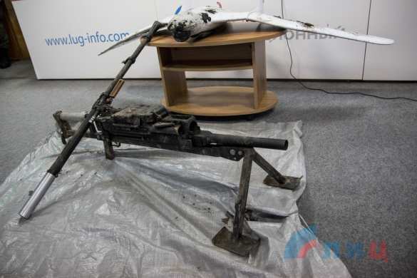 Кровавый провал ВСУ: Армия ЛНР показала трофеи и эвакуацию трупа гранатомётчика (ФОТО, ВИДЕО 18+) | Русская весна