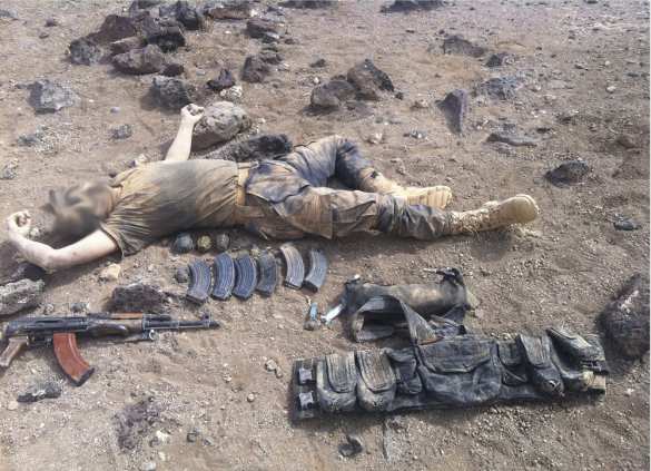 СРОЧНО: Спецназ в Сирии уничтожил группу боевиков США, шедших на помощь ИГИЛ (ФОТО 18+) | Русская весна