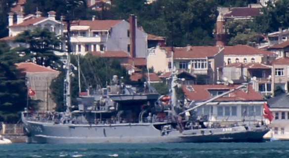 Опубликованы кадры, как турецкие военные корабли сопровождают российский фрегат «Адмирал Григорович» (ФОТО, ВИДЕО) | Русская весна