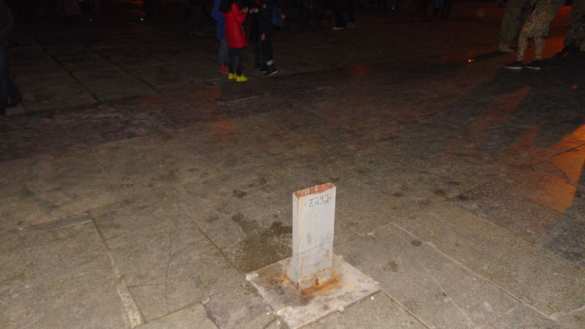 Перед факельным шествием нацистов в Мариуполе спилили крест (ФОТО) | Русская весна