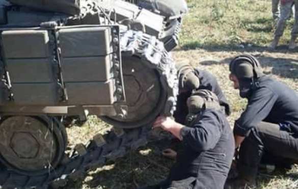 Украинские танкисты «переходят в наступление» (ФОТО) | Русская весна