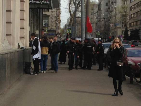 Писательницу и либеральную активистку Улицкую облили зелёнкой в Москве (ФОТО) | Русская весна