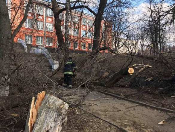 Ураган на Украине: люди продолжают гибнуть (ФОТО) | Русская весна