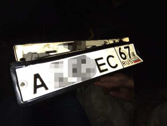 «Ша, никто никуда не едет!»: в Одессе неонацисты берут в заложники водителей из России (ФОТО) | Русская весна