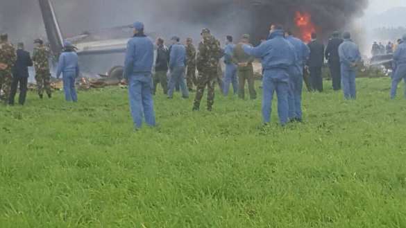 СРОЧНО: Военно-транспортный Ил-76 разбился в Алжире, 200 погибших (ФОТО, ВИДЕО) | Русская весна