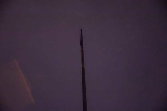 Знаки: В Днепропетровске сорван самый большой флаг Украины (ФОТО) | Русская весна