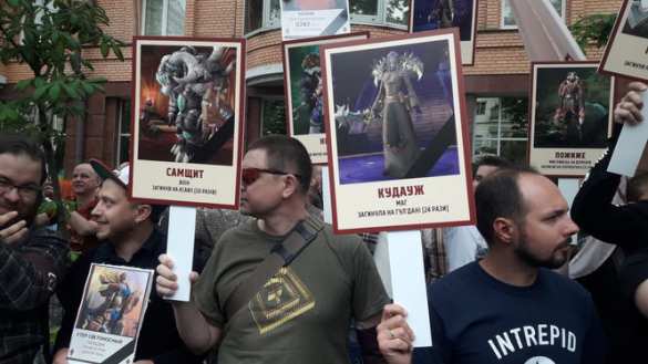 Орки: в Киеве над «Бессмертным полком» поглумились геймеры (ФОТО, ВИДЕО) | Русская весна