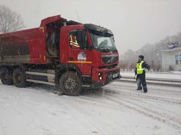 Бушует непогода: Один человек погиб, десятки травмированы на дорогах Приморья (ФОТО, ВИДЕО) | Русская весна