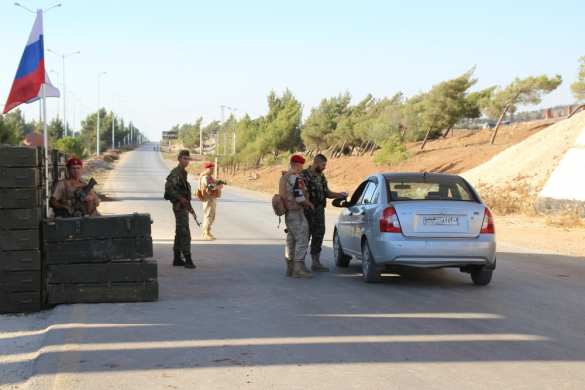 МОЛНИЯ: Военная полиция РФ вошла в «столицу» исламистов, главари боевиков призывают к сопротивлению (+ФОТО) | Русская весна