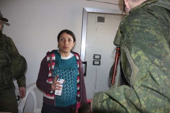 Сирия: российские военные «попали в окружение» к детям в освобожденном от боевиков городе (ФОТО) | Русская весна