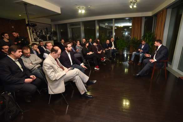 Глава ДНР: Мы имеем дело с Украиной и должны быть готовы к любому развитию событий (ФОТО, ВИДЕО) | Русская весна