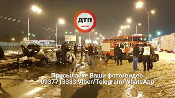 Типичная Украина: Полицейский бросил гранату в СБУшников (ФОТО, ВИДЕО) | Русская весна