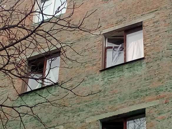 Типичная Украина: В Чернигове бандит обстрелял полицейских и взорвал гранату (ФОТО, ВИДЕО) | Русская весна