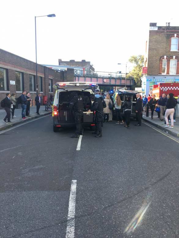 МОЛНИЯ: В метро Лондона произошел взрыв (+ВИДЕО, ФОТО) | Русская весна