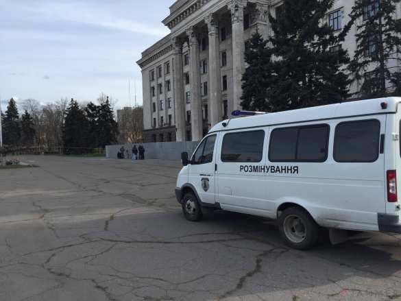 СРОЧНО: В Одессе прогремел взрыв, радикалы атаковали «антимайдановцев», ранен человек (ФОТО) | Русская весна