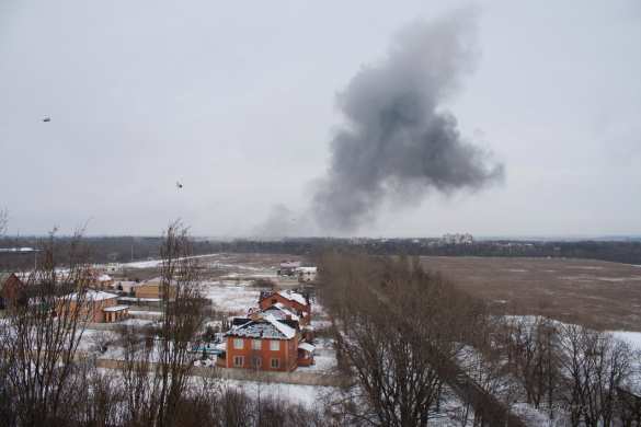 BREAKING: Heavy explosion thunders at Donetsk chemical manufacture plant | Русская весна