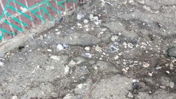 В Днепропетровске осколочным снарядом ребёнку оторвало руку (ФОТО) | Русская весна