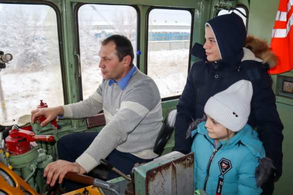 Как на Донбассе исполняют детские мечты: для сотен детей нашлись добрые волшебники (ФОТО) | Русская весна