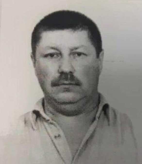 Вооружённый автоматом охранник оставил пост и едет в Москву (ФОТО) | Русская весна