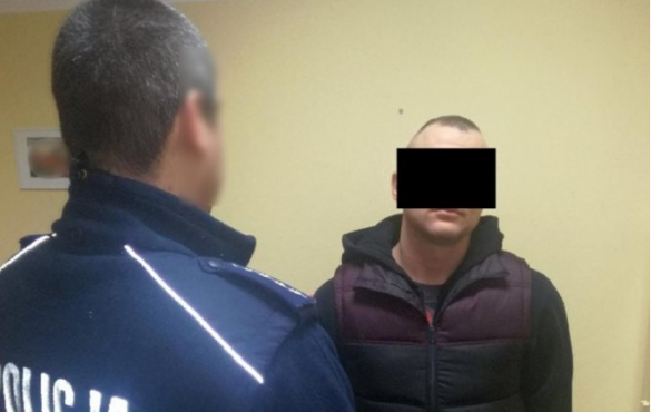 Украинцев избили в варшавском автобусе за национальность (ФОТО) | Русская весна