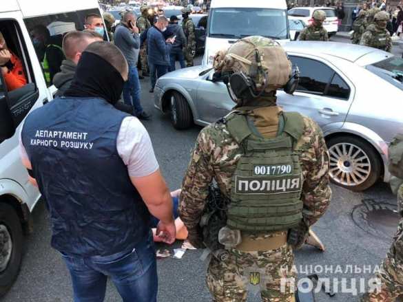 Автомобильный таран и стрельба: Спецназ задержал вооружённых разбойников в Киеве (+ВИДЕО, ФОТО) | Русская весна