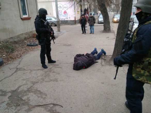 Время упоительных историй: Порошенко «помог поймать особо опасного бандита» (ФОТО) | Русская весна