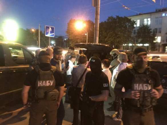 Сходил за арбузом: Подробности задержания украинского замминистра (ФОТО, ВИДЕО) | Русская весна