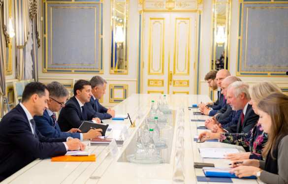 Зеленский обсудил с главой МИД Нидерландов дело о крушении «Боинга» МН17 (ФОТО) | Русская весна