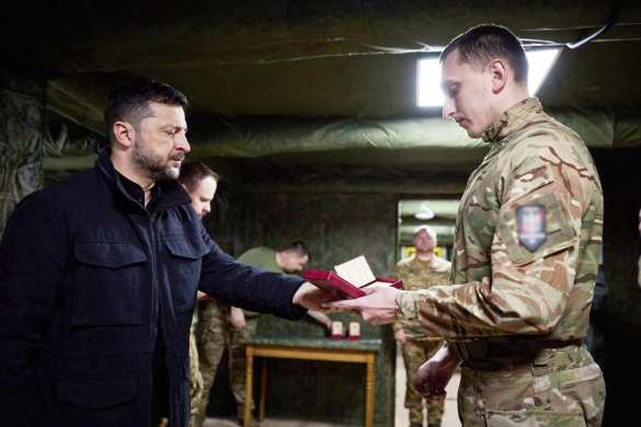 Зеленский наградил украинских нацистов, которые носят эмблемы гитлеровской дивизии СС (ФОТО) | Русская весна