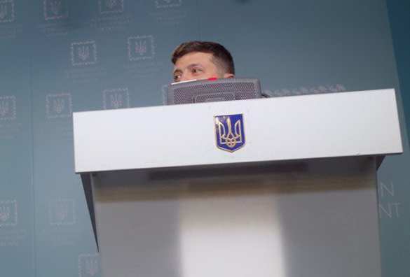 Известный журналист-русофоб жёстко ответил Зеленскому на отказ общаться с прессой в Брюсселе (ФОТО) | Русская весна