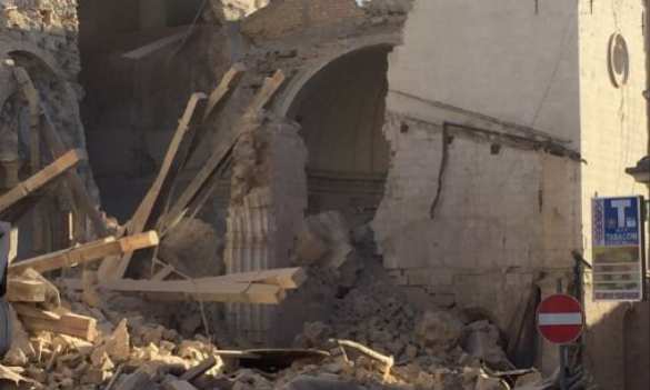 Опубликованы последствия мощного землетрясения в Италии (ФОТО, ВИДЕО) | Русская весна