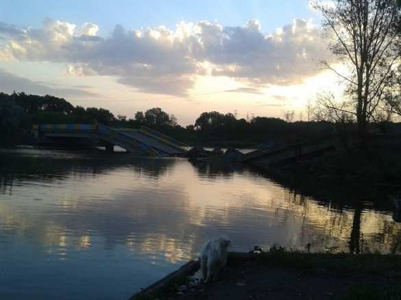 Летний «мостопад» на Донбассе: в Зугрэсе и Подгоровке взорваны мосты (фото) | Русская весна