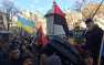 МОЛНИЯ: толпа пытается штурмовать администрацию Порошенко — ПРЯМАЯ ТРАНСЛЯЦИЯ — Смотрите и комментируйте с «Русской Весной» (ФОТО) | Русская весна