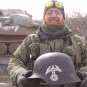 Einen Nazi Helm gefunden in Debalzewo auf verlassenen Positionen der ukrainischen Armee | Русская весна