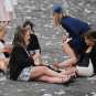Их нравы: шокирующий День Леди в Британии (ФОТО 18+)