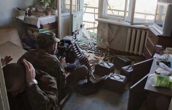 Бой за аэропорт Донецка Сводка: укровермахт совершенно спокойно продолжает вести обстрел городов в присутствии наблюдателей ОБСЕ | Русская весна